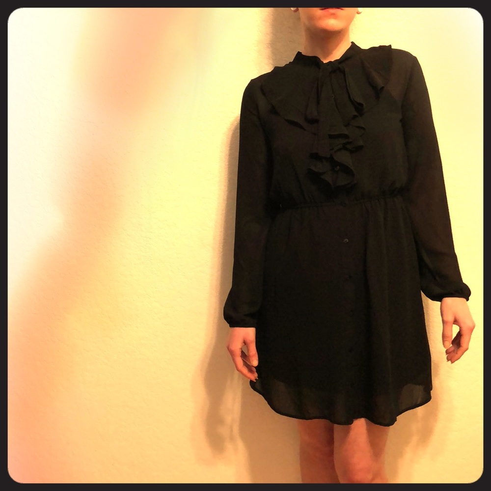 Forever 21 Button Up/ Ruffle Neck Dress